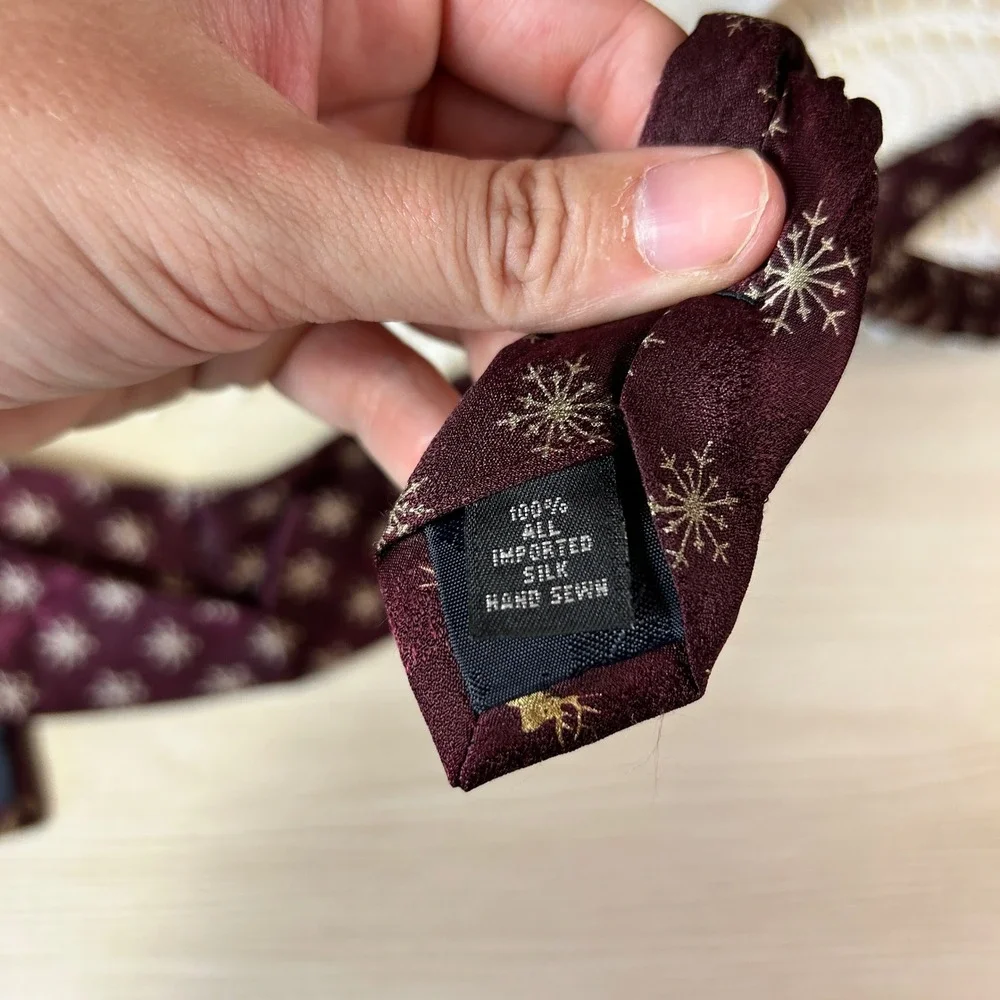 The Nature Conservancy Silk Neck Tie Reindeer‎ Snowflakes Burgundy Gold
